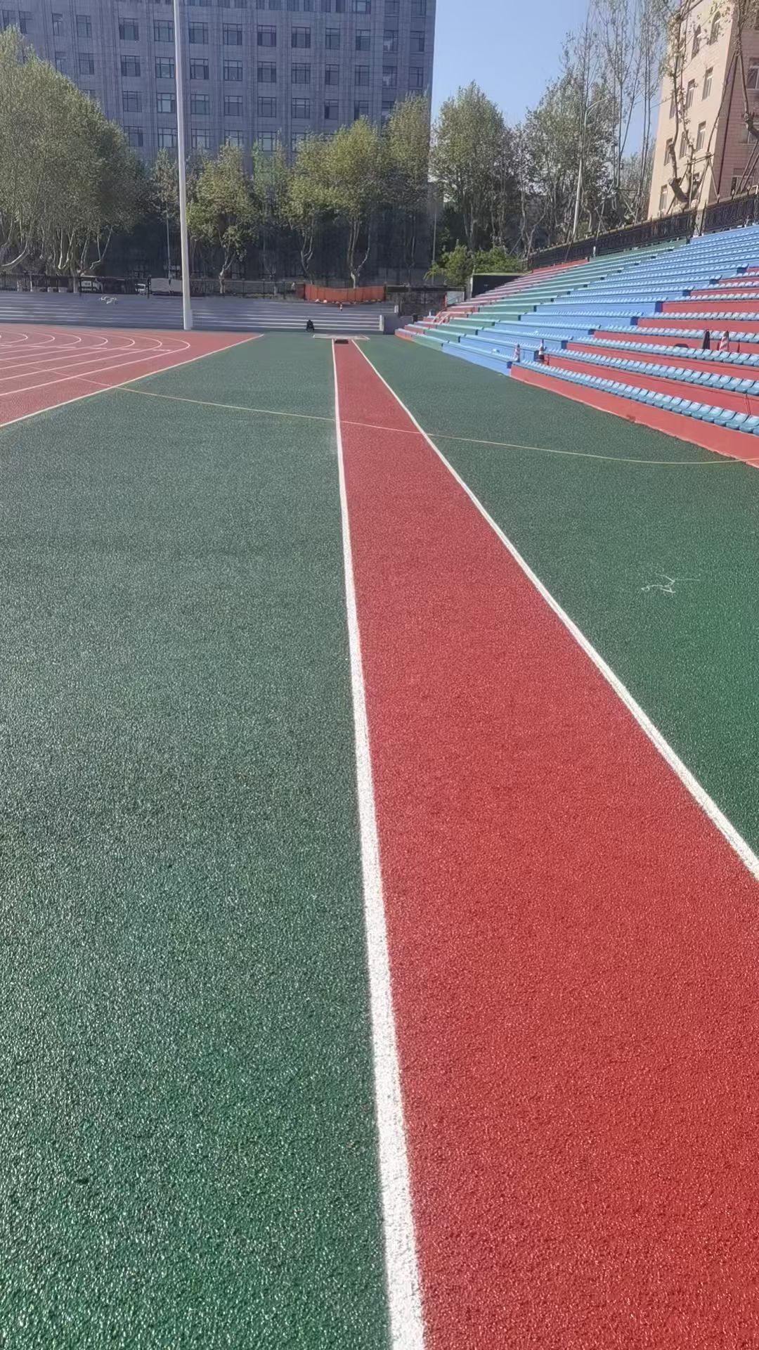 丹东市新国标塑胶跑道透水跑道 - 排名